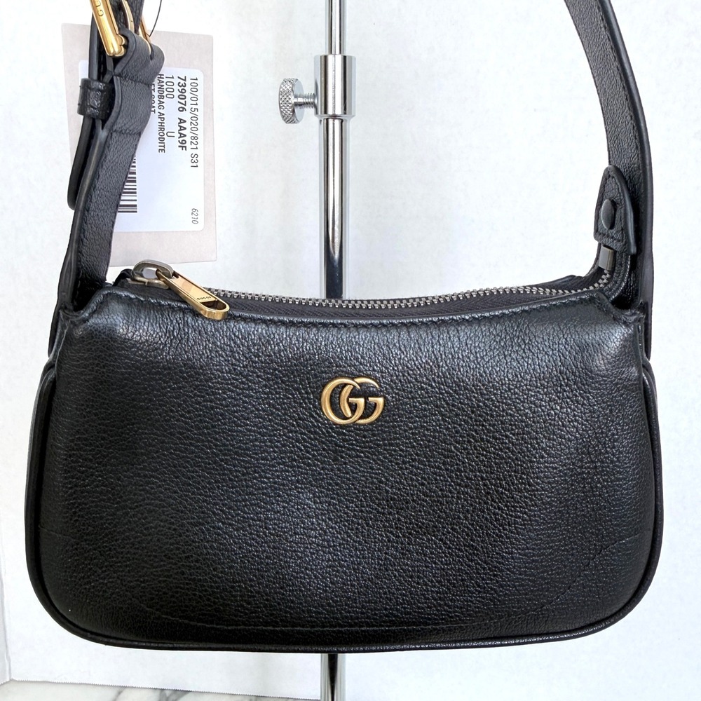 Gucci Aphrodite Small Shoulder Bag Black Grained Leather Gold Hardware 739076